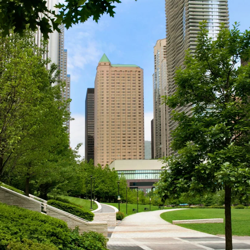Fairmont Chicago Exterior